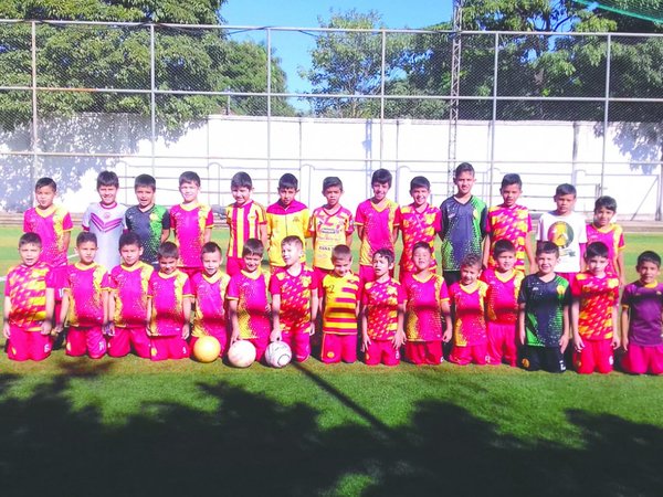 "Mitã'i Churi", donde soñar cuesta solo 2000'i