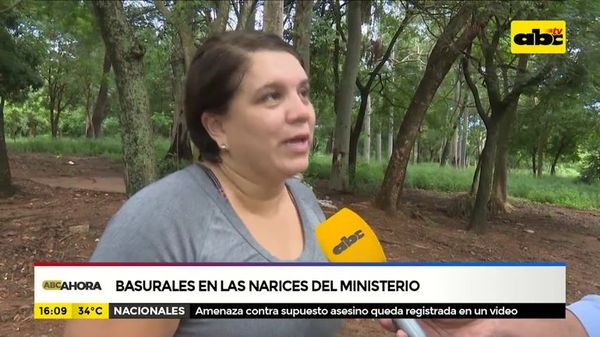 Basurales en las narices del ministerio de salud - ABC Noticias - ABC Color