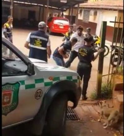 “Estoy harto de Celso Miranda”, dice intendente de CDE, pero sancionaría a agentes - Nacionales - ABC Color