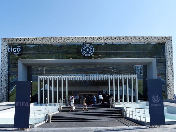 La APF ratifica denuncia contra Trovato ante la FIFA