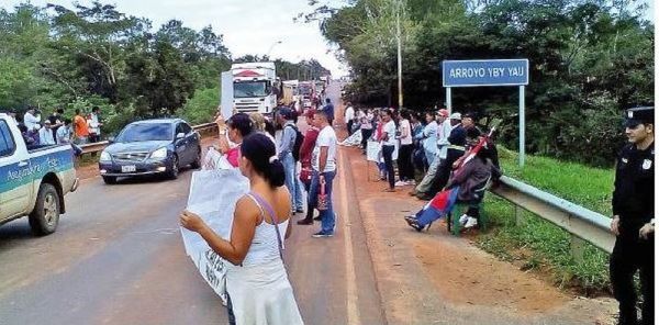 Piden concurso y culminación de obra en hospital en Yby Yaú