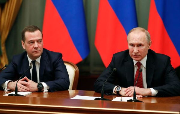 Renuncia el gobierno ruso para facilitar reformas constitucionales propuestas por Putin - Mundo - ABC Color