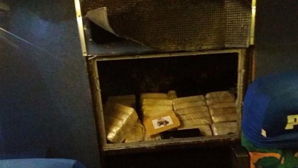 Excursión a Aparecida cargadita con 556 kilos de cocaína