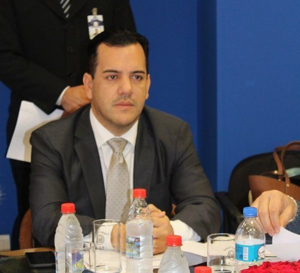 Guerra entre oficialistas se trasladó al Palacio: gobernador se lava las manos ante conspiración de grupo Friedmann - ADN Paraguayo