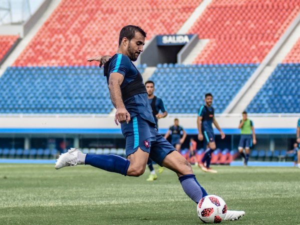 Raúl Cáceres revela lo que más trabaja Chiqui Arce en Cerro Porteño