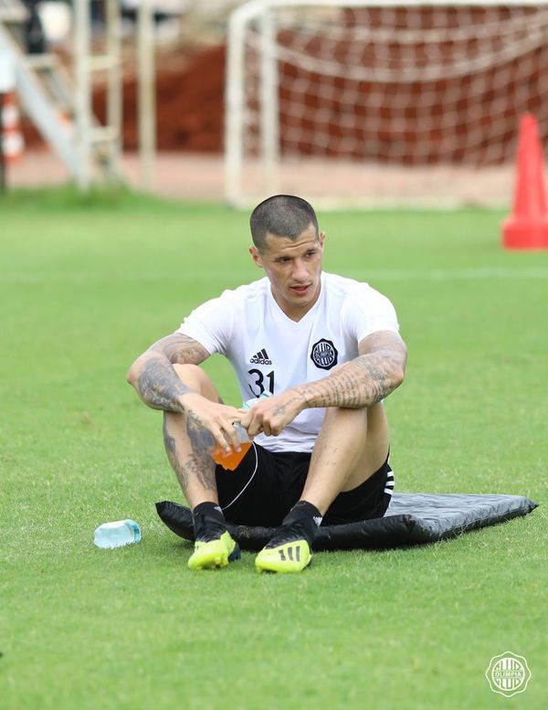 Benítez y Recalde, disponibles para el debut - Olimpia - ABC Color