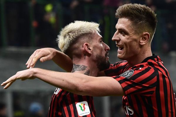 El Milan está en cuartos de la Copa Italia - Fútbol - ABC Color
