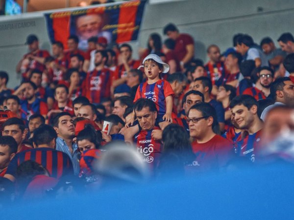 Quieren una Olla repleta: Precios de entradas para el debut de Cerro