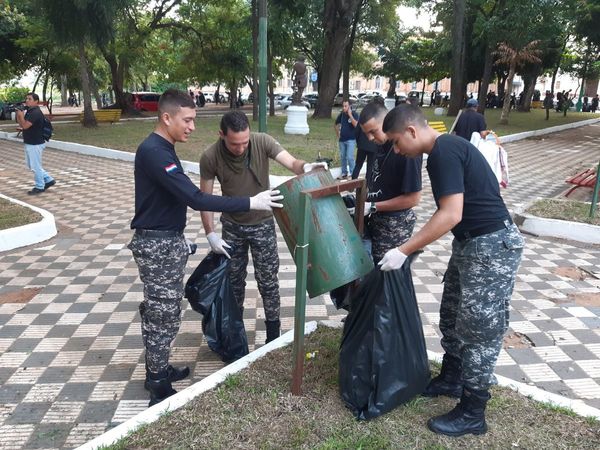 Autoridades realizaron ayer varias mingas