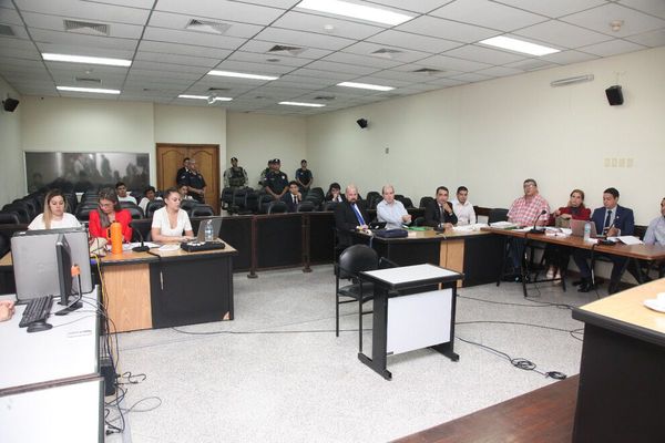 Confirman a jueces y juicio sigue hoy
