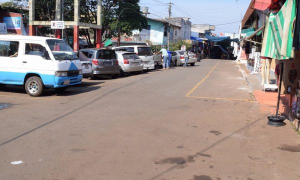 Asaltan camión repartidor de pollos en el mercado de abasto de CDE