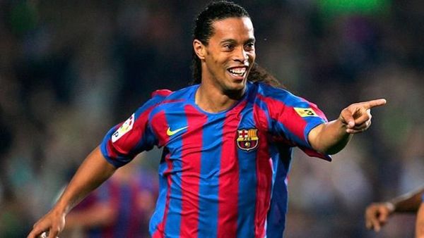 Ronaldinho: “No cambié la historia del Barça”  - Fútbol - ABC Color