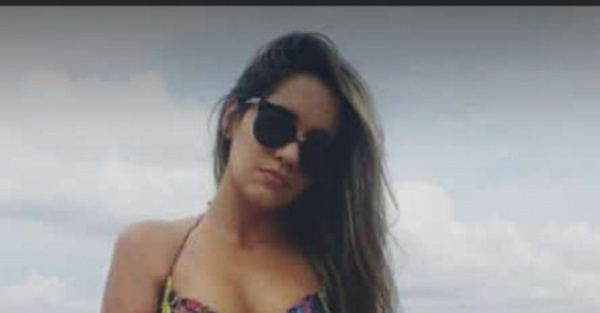 Ex-Kchorra en biquini