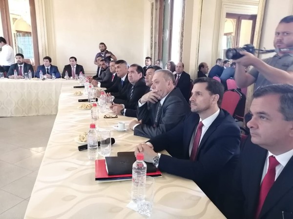 Hay predisposición de todos los gobernadores para trabajar en el combate al dengue