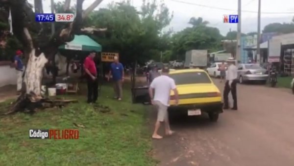 Funebreros se trenzaron a golpes por difuntos