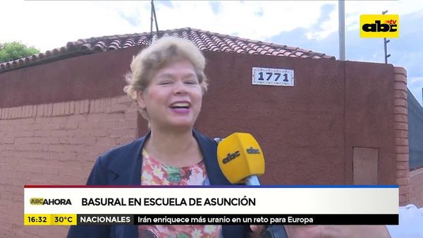 Basural en escuela de Asunción - ABC Noticias - ABC Color