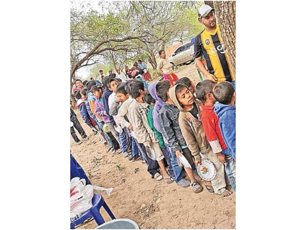 Mangos y juguetes para  llevar al Chaco