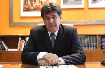 Efraín sigue impune pese a graves denuncias en contra