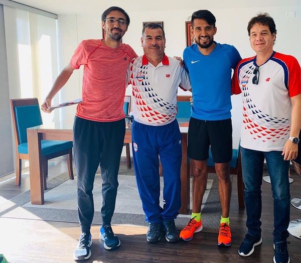Derlys Ayala sigue sin pausa su preparación en Colombia