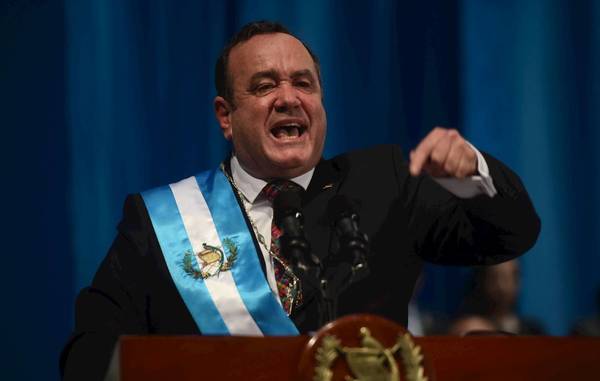 El nuevo presidente de Guatemala rompe relaciones con el Gobierno de Maduro » Ñanduti