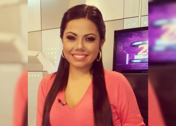Periodista se despacha contra modelos que ocupan espacios periodísticos