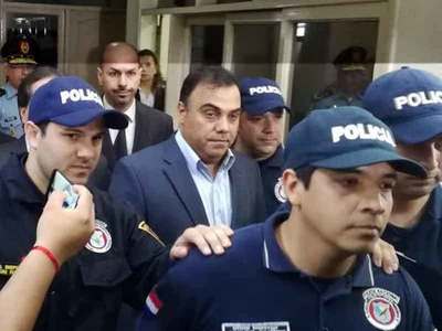 Exfiscal Díaz Verón con permiso para salir 3 veces a la semana de su prisión domiciliaria, afirman - ADN Paraguayo