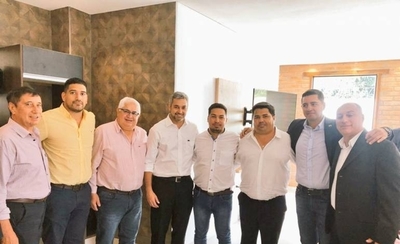 HOY / En Ñeembucú ya se dio el abrazo republicano y lo buscarán en todo el país