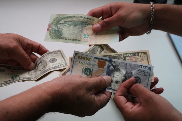 Intervención del BCP mitigó la suba del dólar