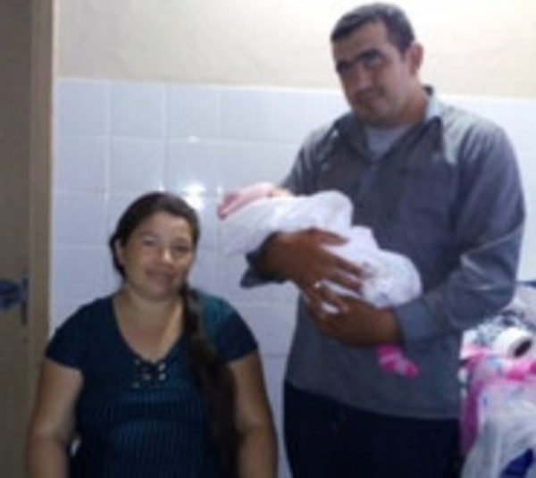Nació bebé de 5 kilos en Misiones  - Paraguay.com
