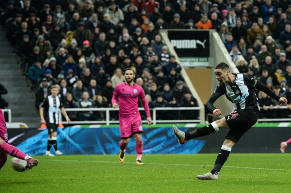 Almirón habló en la previa al partido ante Chelsea por Premier