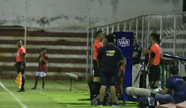 Gol anulado por el VAR - Fútbol - ABC Color