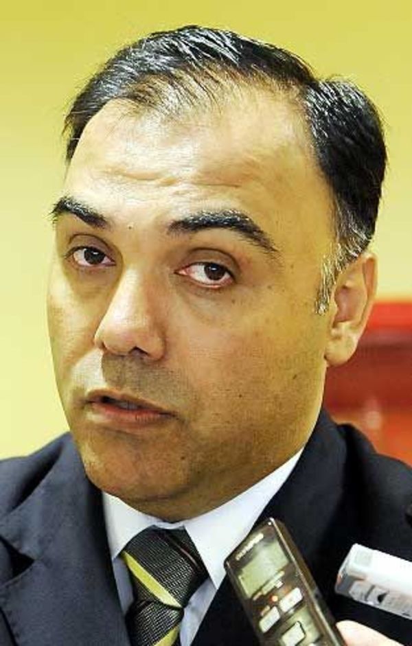 Díaz Verón nopenáiete reclusión domiciliaria orekóva rehe - ABC Remiandu - ABC Color