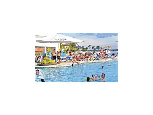 Días de verano en los clubes
