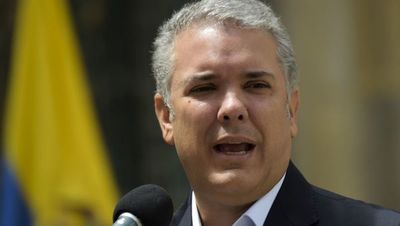 Duque pide a Cuba que decida relación