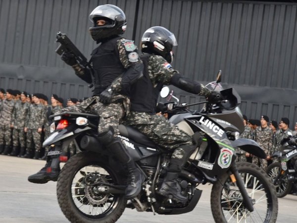 Balean a agentes del Grupo Lince durante persecución en Asunción
