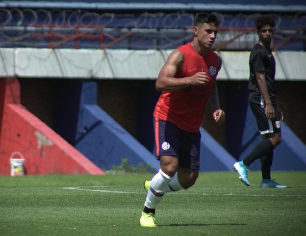 San Lorenzo goleó a Bragantino y todos los goles fueron paraguayos