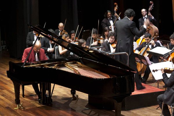 Falleció el destacado pianista Óscar Faella