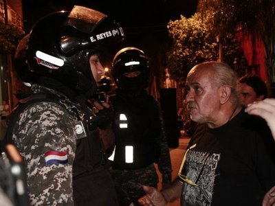 Denuncian agresión de agentes del Grupo Lince en La Chispa