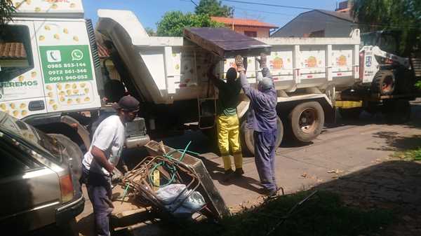 Lanzan el servicio de recolección de basura "El Voluminoso Mbopí" » Ñanduti