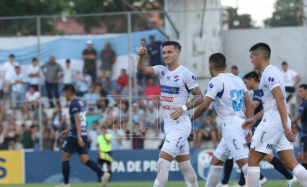 HOY / Con solidez y el respaldo del VAR, Nacional vence a Guaireña