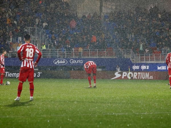 El Atlético naufraga en Eibar