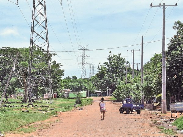 Vecinos  se organizan y salen a patrullar con honditas en Lambaré