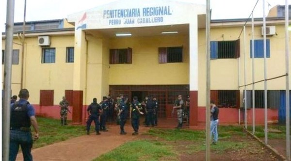 Lograron fugarse más de 90 criminales de la cárcel de Pedro Juan aunque hace un mes ya se sabía del plan - ADN Paraguayo
