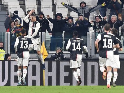 Cristiano firma doblete y hace más líder a Juventus
