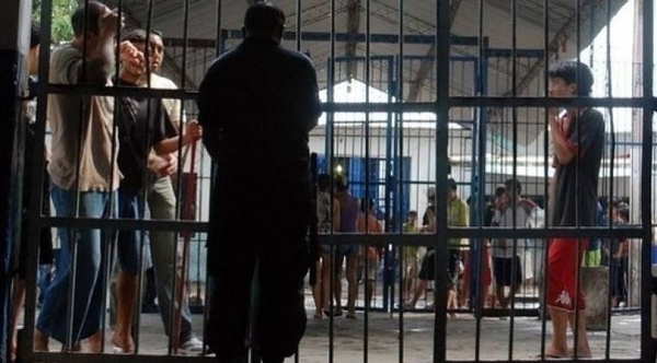 HOY / Tras fuga de reclusos en PJC, ordenan suspender vacaciones de funcionarios penitenciarios