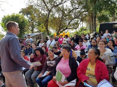 Fomentan programa de educación financiera