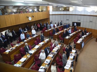 Para legisladores es gran error de la Corte eximir a Fiscalía de informar
