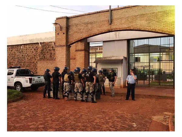 Agentes penitenciarios dejan ir a 75 reos del PCC en Pedro Juan