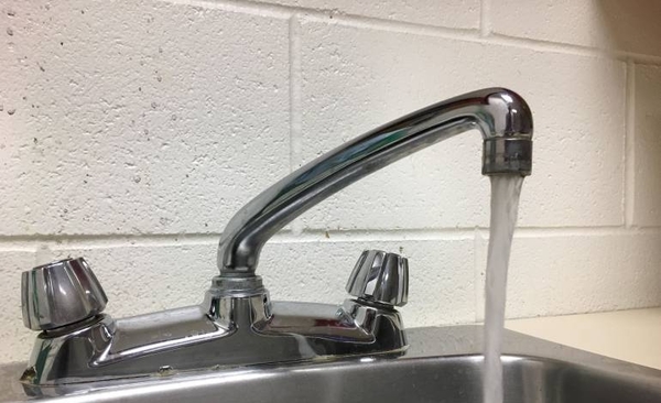 HOY / Varios barrios de Asunción y de zona alta de Luque, sin agua hasta esta noche