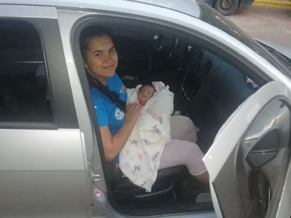 Iris, la beba operada en el vientre de su mamá fue dada de alta